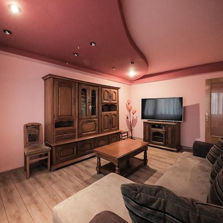 Luxury Ultracentral Curtea de Argeş Esterno foto