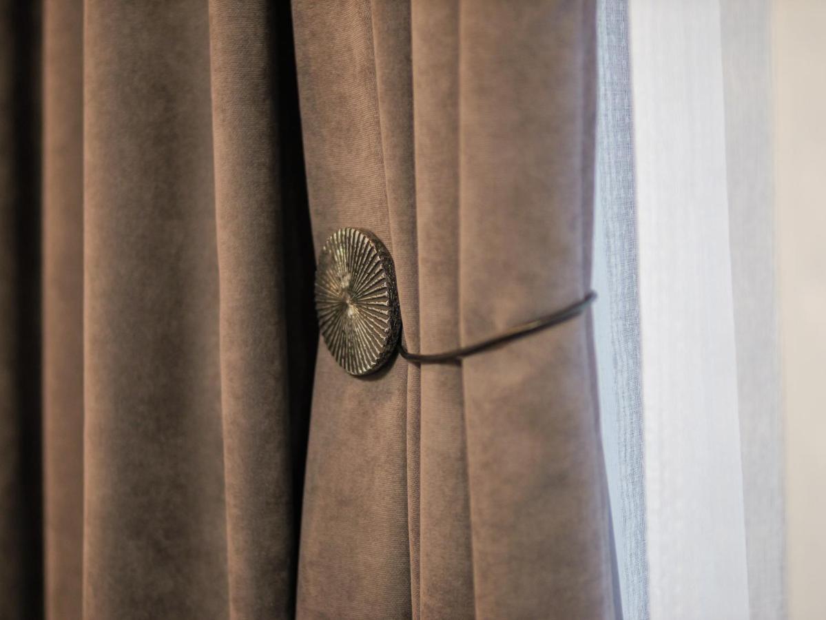 Luxury Ultracentral Curtea de Argeş Esterno foto