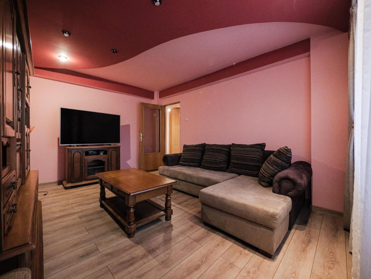 Luxury Ultracentral Curtea de Argeş Esterno foto