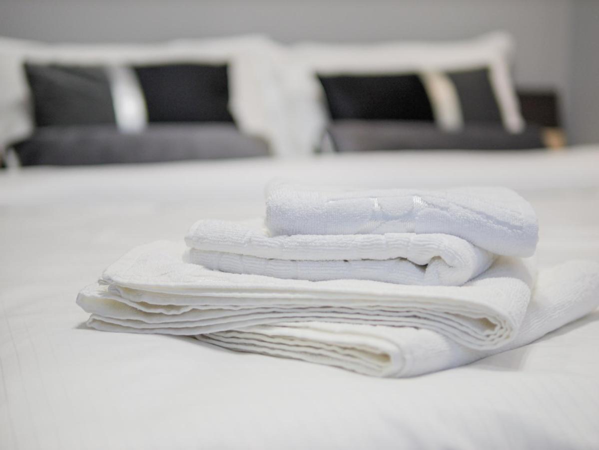 Luxury Ultracentral Curtea de Argeş Esterno foto